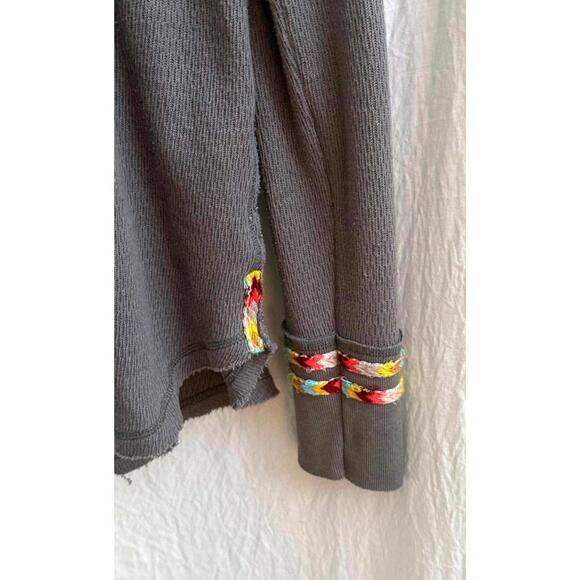 We The Free comfy shirt - Picture 4 of 9